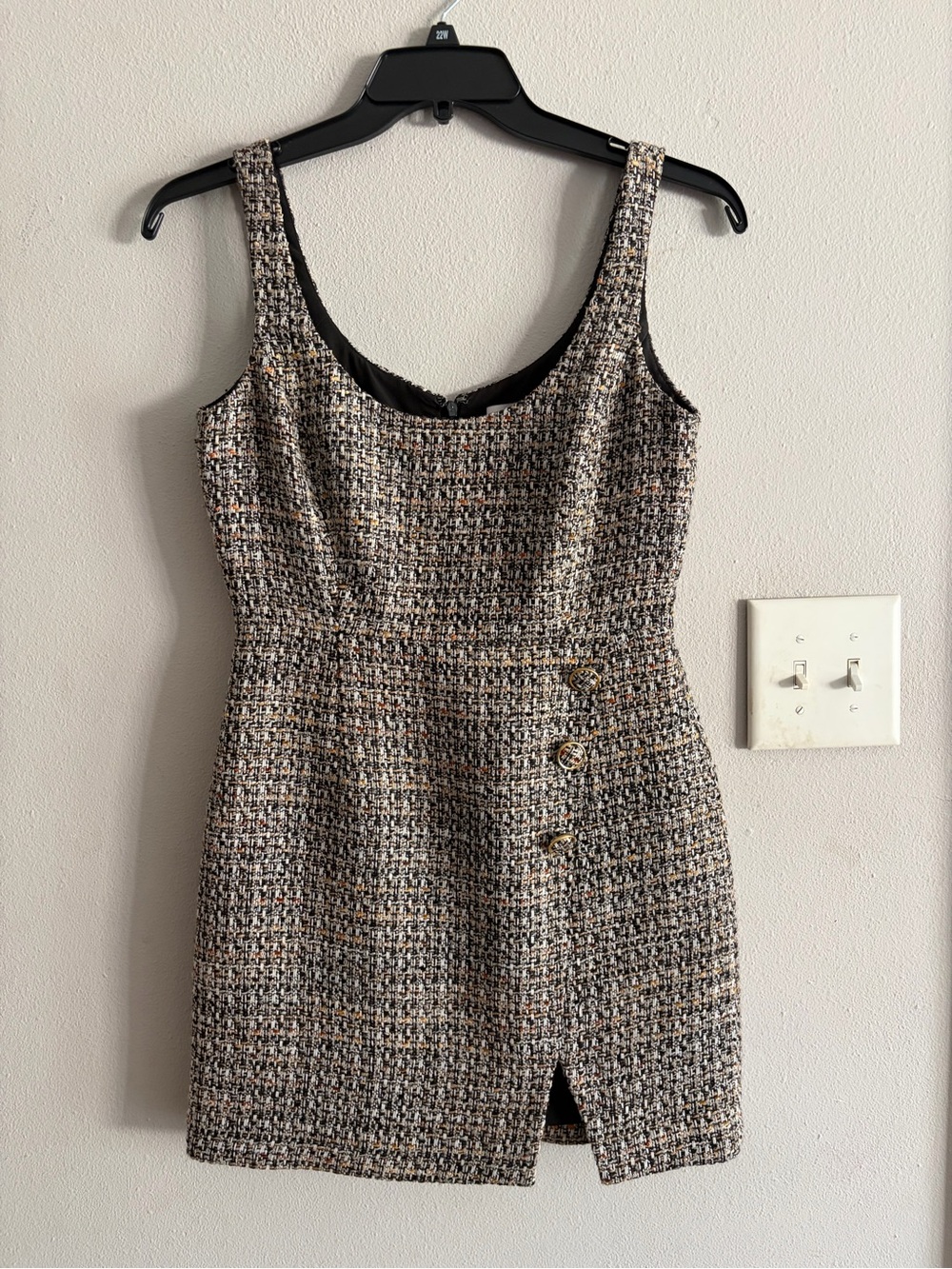 Giani Bini Tweed Scoop Neck Sheath Dress in Multi-Neutral